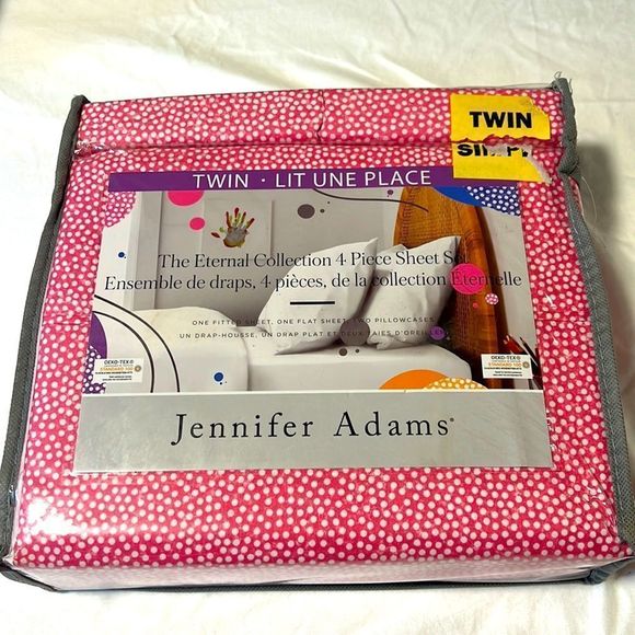 Jennifer Adams sheets - twin - Picture 1 of 5
